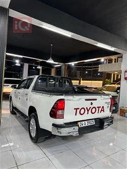 تۆیۆتا هایلۆکس